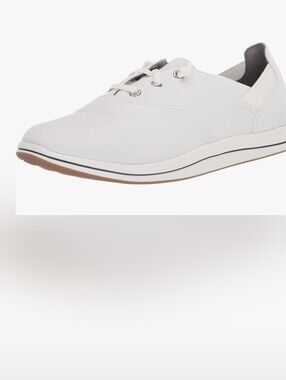 NWT CLARKS Cloudsteppers Breeze Ave Canvas Slip-on Sneakers (White)